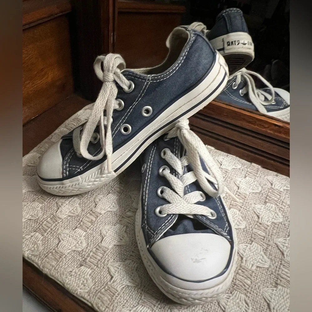 CONVERSE Classic Chuck Taylor All Star Low Top Sneakers Blue White Kids‎ Size 11